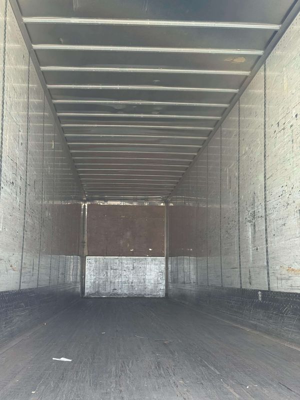 2012 Wabash Duraplate 53’ Dry Van – Hendrickson Air Ride Suspension
