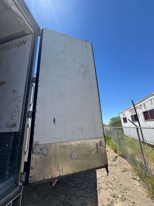 2015 Utility 3000R Multi-Temp Reefer Trailer – Thermo King SB-230