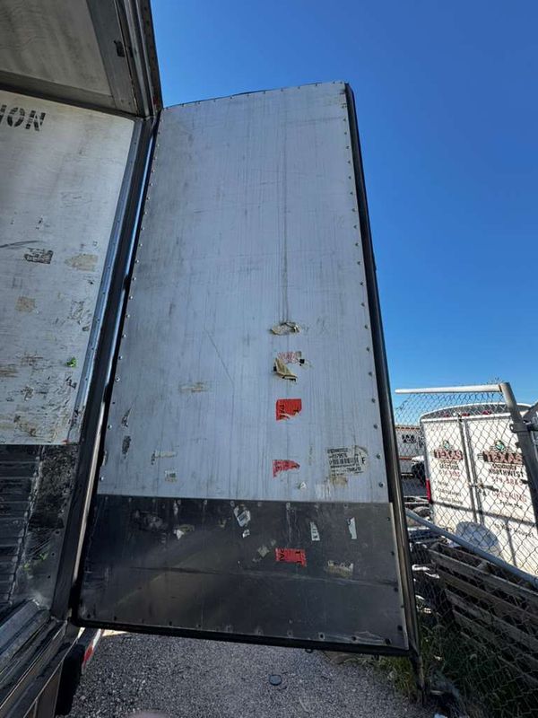 2016 Utility 3000R Multi-Temp Reefer Trailer – Thermo King Precedent S-600