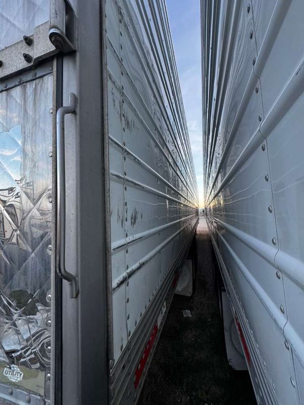 2016 Utility 3000R Multi-Temp Reefer Trailer – Thermo King Precedent S-600