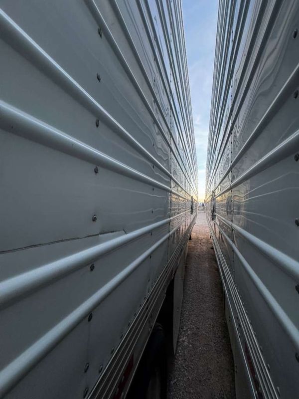 2016 Utility 3000R Multi-Temp Reefer Trailer – Thermo King Precedent S-600