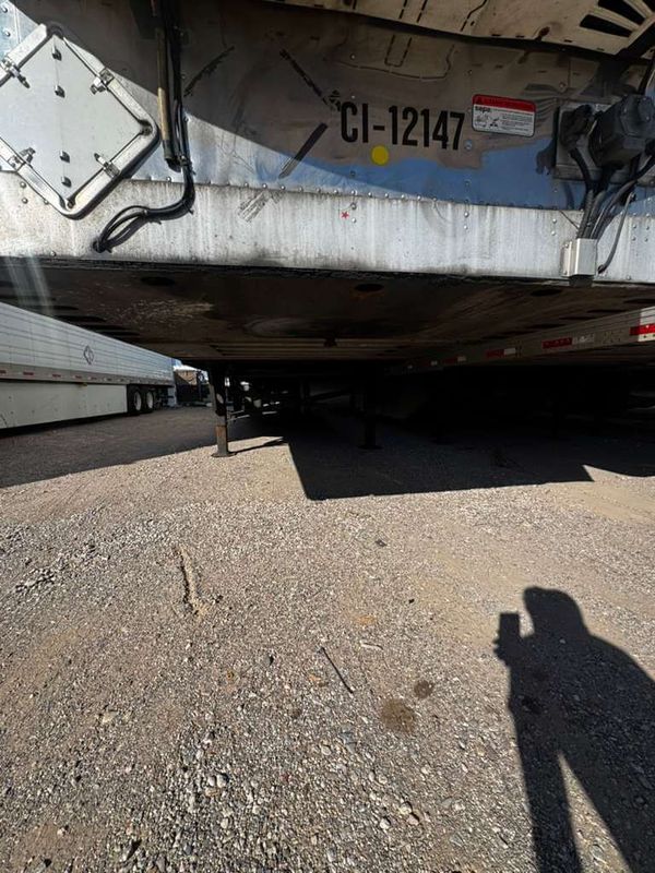 2016 Utility 3000R Multi-Temp Reefer Trailer – Thermo King Precedent S-600