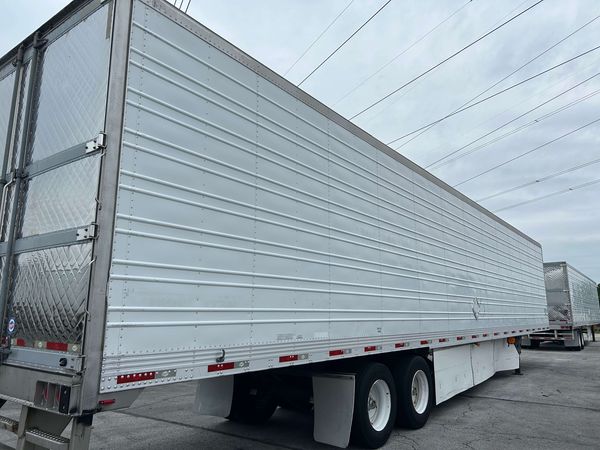 2015 Utility 3000R Multi-Temp Reefer Trailer - Thermo King SB-230