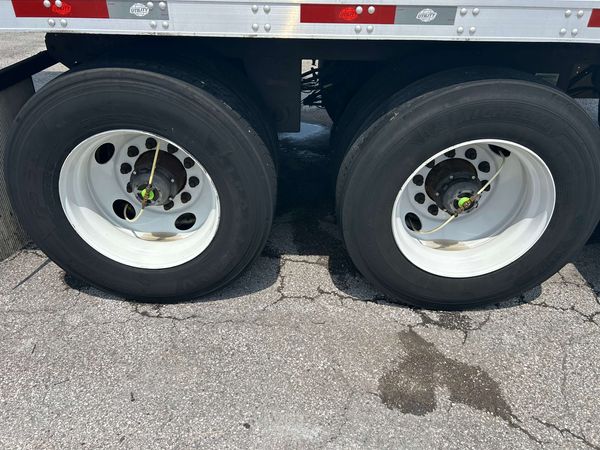 2015 Utility 3000R Multi-Temp Reefer Trailer – Thermo King SB-230