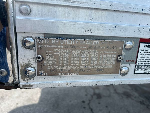 2015 Utility 3000R Multi-Temp Reefer Trailer – Thermo King SB-230