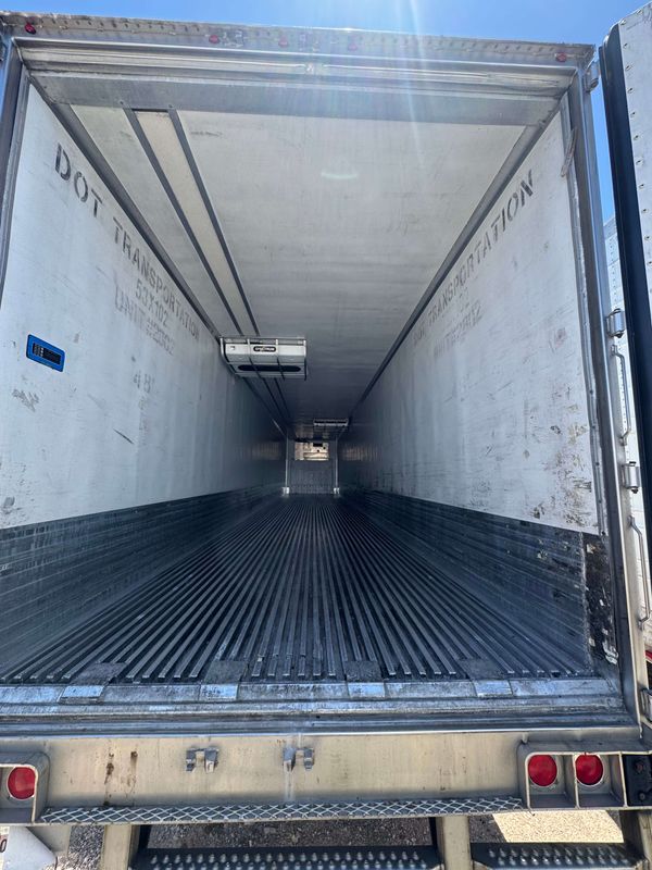 2015 Utility 3000R Multi-Temp Reefer Trailer – Thermo King SB-230