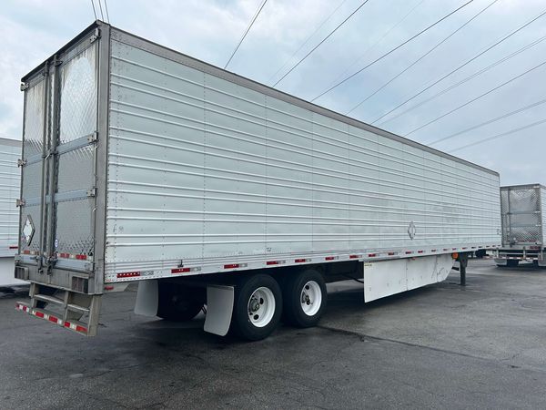 2015 Utility 3000R Multi-Temp Reefer Trailer – Thermo King SB-230