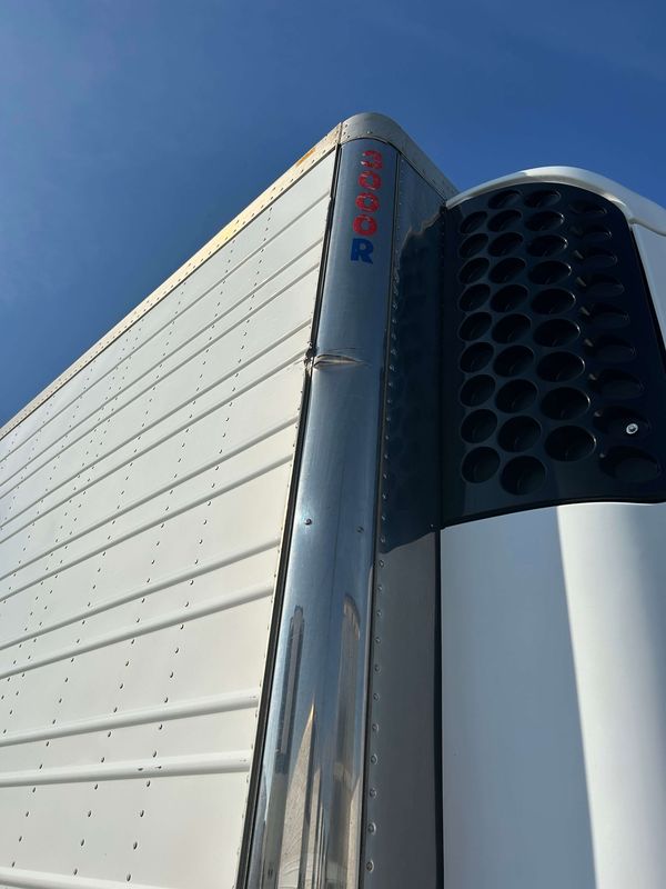 2015 Utility 3000R Multi-Temp Reefer Trailer – Thermo King SB-230