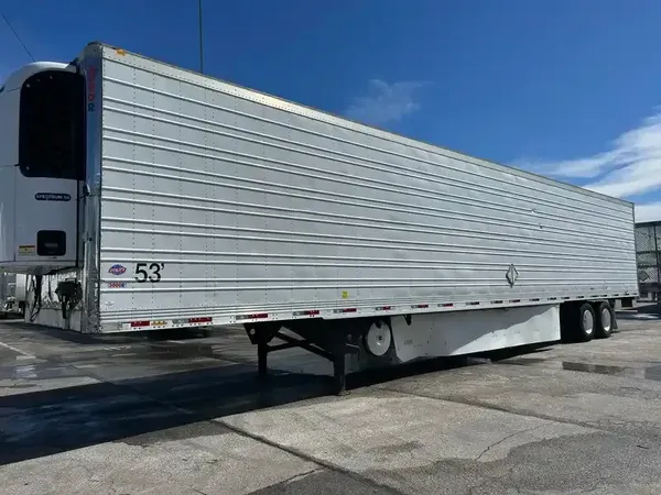 2015 Utility 3000R Multi-Temp Reefer Trailer – Thermo King SB-230 - Image