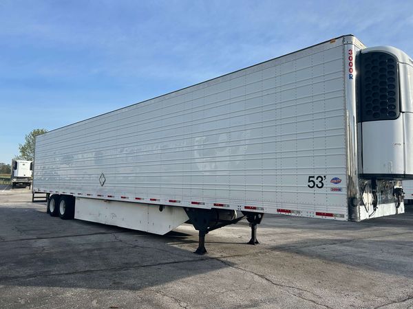 2015 Utility 3000R Multi-Temp Reefer Trailer – Thermo King SB-230