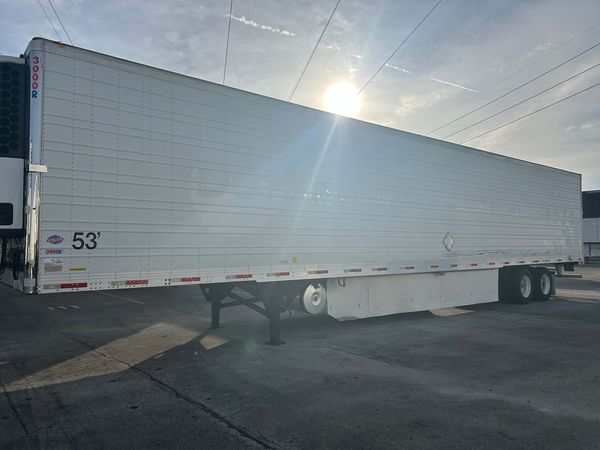 2015 Utility 3000R Multi-Temp Reefer Trailer – Thermo King SB-230