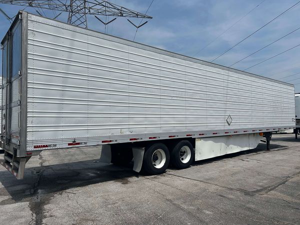 2015 Utility 3000R Multi-Temp Reefer Trailer – Thermo King SB-230