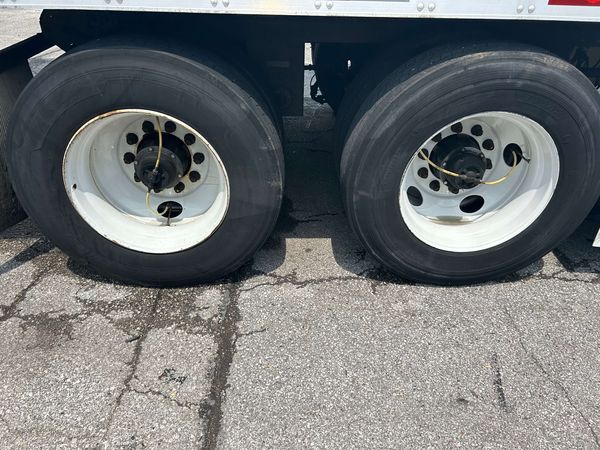 2015 Utility 3000R Multi-Temp Reefer Trailer – Thermo King SB-230