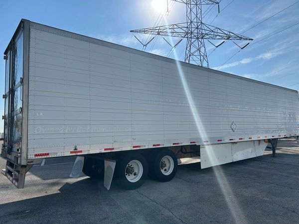 2015 Utility 3000R Multi-Temp Reefer Trailer – Thermo King SB-230