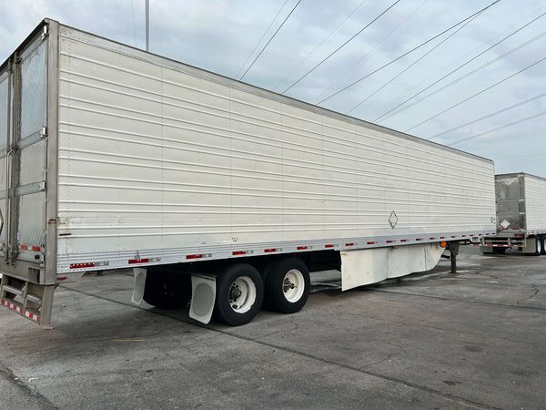 2015 Utility 3000R Multi-Temp Reefer Trailer – Thermo King SB-230