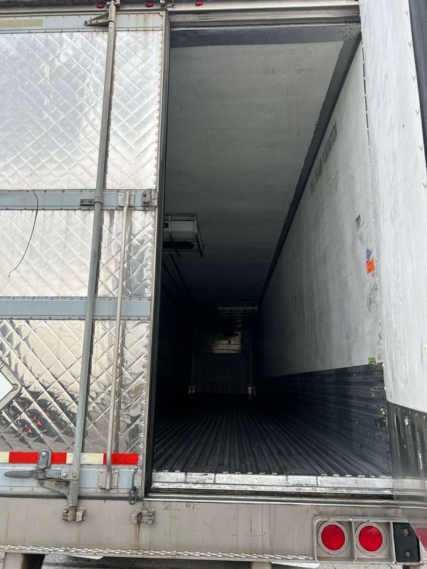 2015 Utility 3000R Multi-Temp Reefer Trailer – Thermo King SB-230
