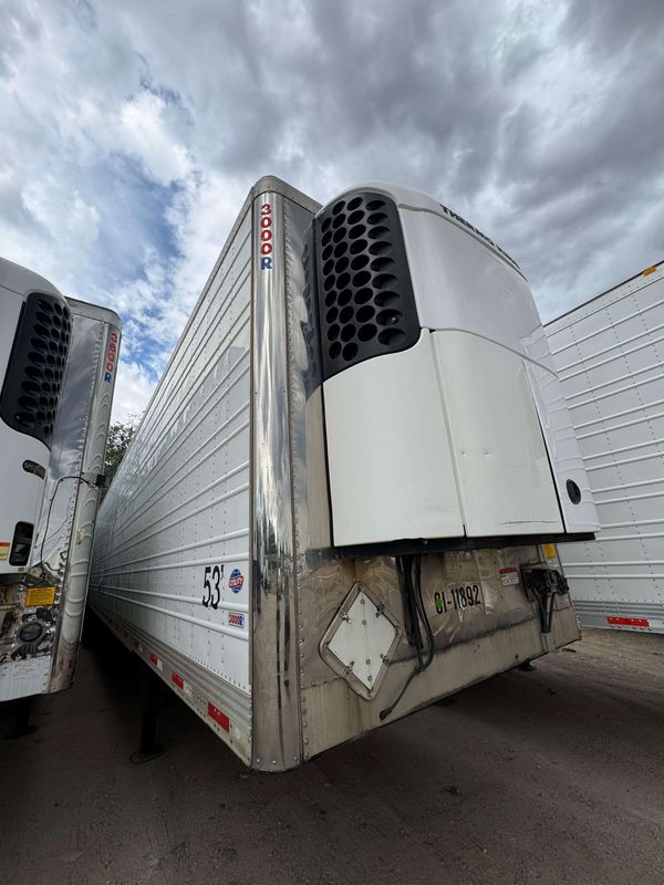 2015 Utility 3000R Multi-Temp Reefer Trailer – Thermo King SB-230