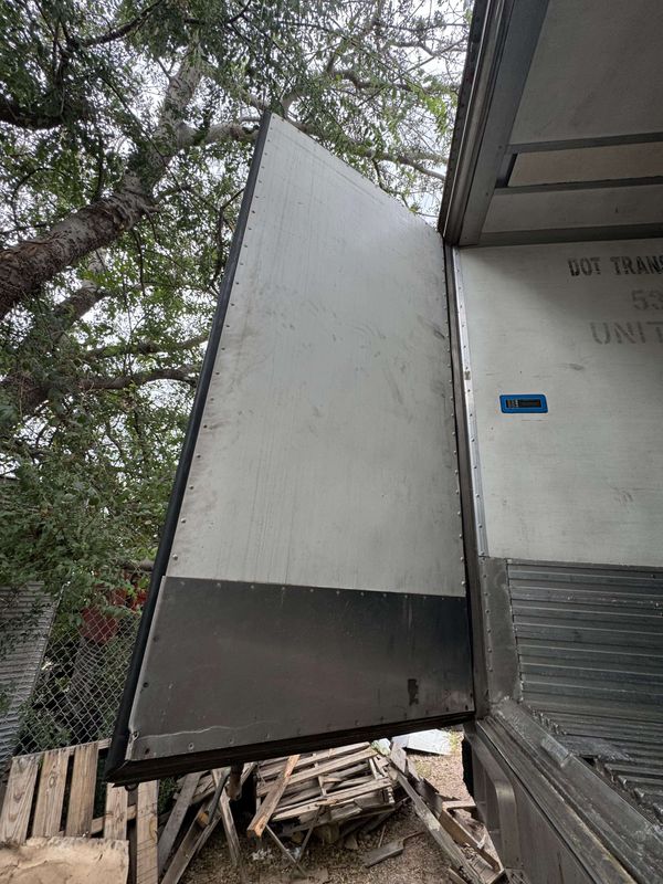 2015 Utility 3000R Multi-Temp Reefer Trailer – Thermo King SB-230
