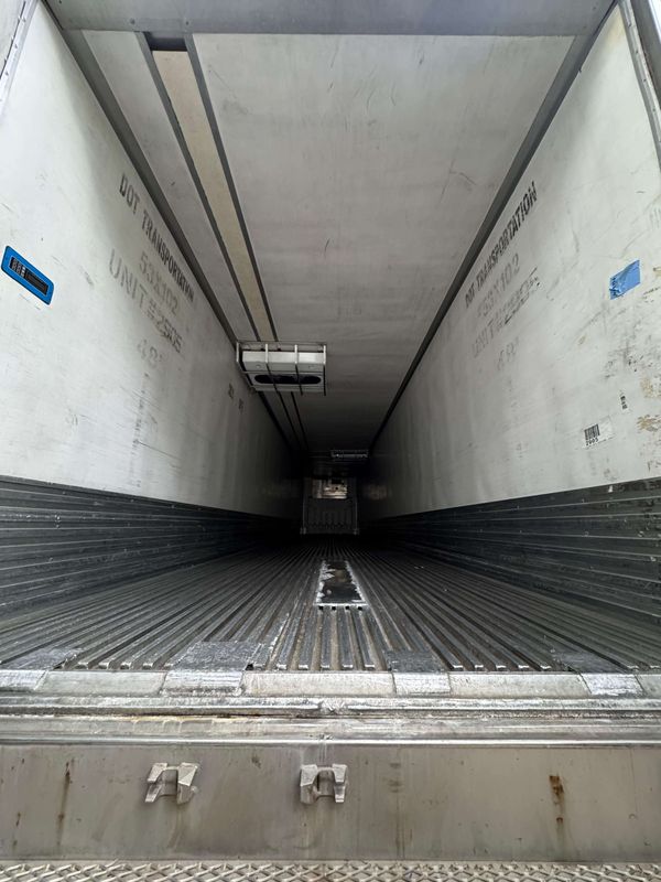 2015 Utility 3000R Multi-Temp Reefer Trailer – Thermo King SB-230