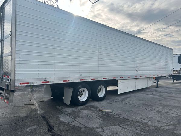 2015 Utility 3000R  Multi-Temp Reefer Trailer – Thermo King SB-230