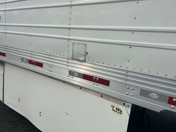 2015 Utility 3000R  Multi-Temp Reefer Trailer – Thermo King SB-230