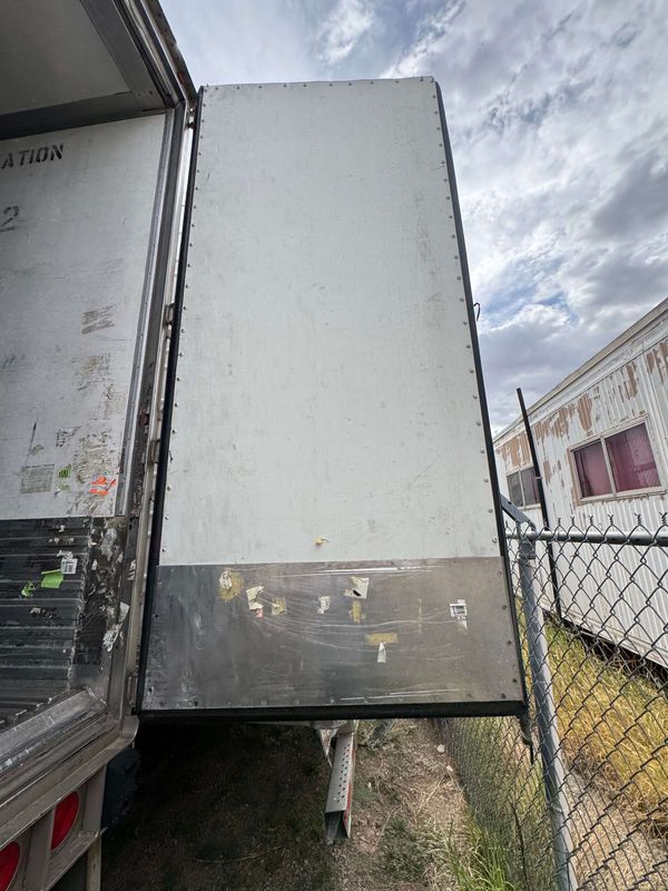 2015 Utility 3000R Multi-Temp Reefer Trailer – Thermo King SB-230