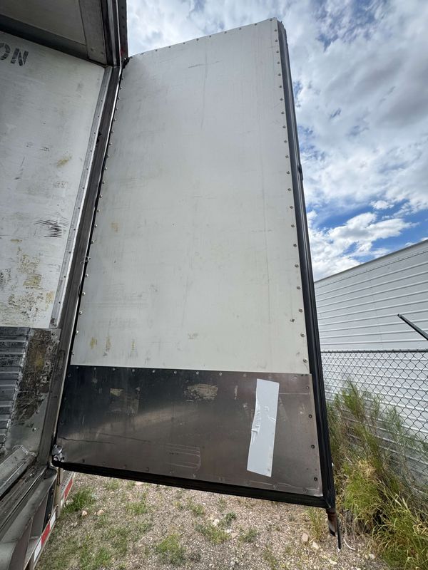 2016 Utility 3000R Multi-Temp Reefer Trailer – Thermo King Precedent S-600