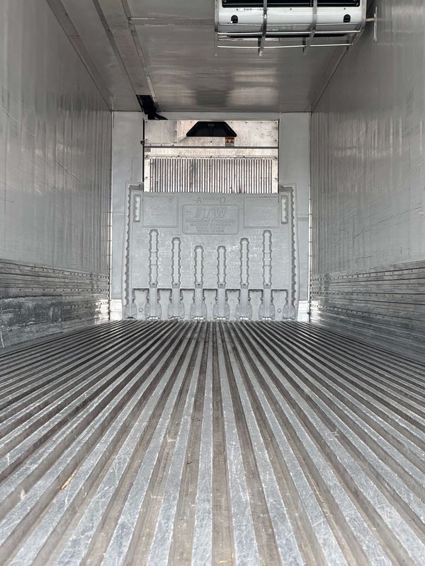 2016 Utility 3000R Multi-Temp Reefer Trailer – Thermo King Precedent S-600