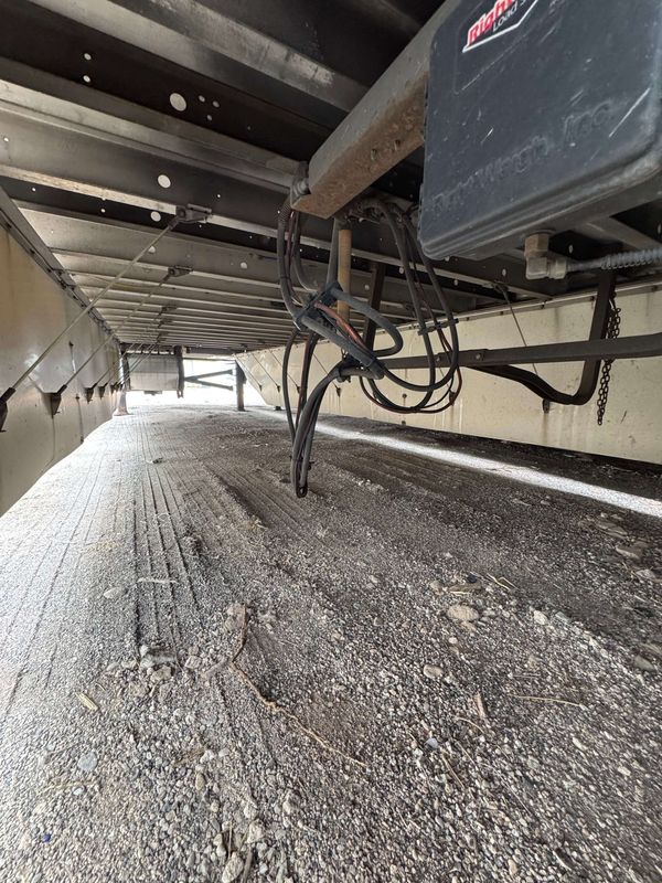 2016 Utility 3000R Multi-Temp Reefer Trailer – Thermo King Precedent S-600