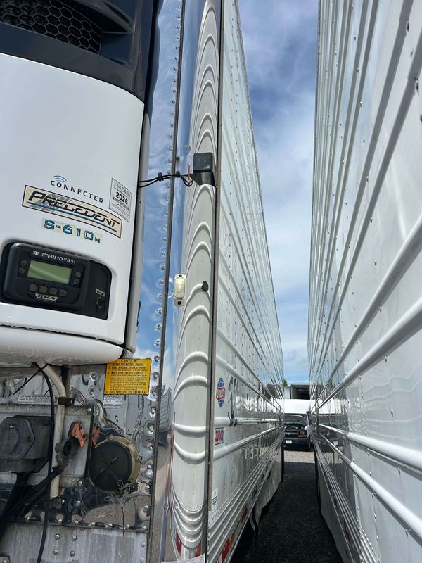 2016 Utility 3000R Multi-Temp Reefer Trailer – Thermo King Precedent S-600