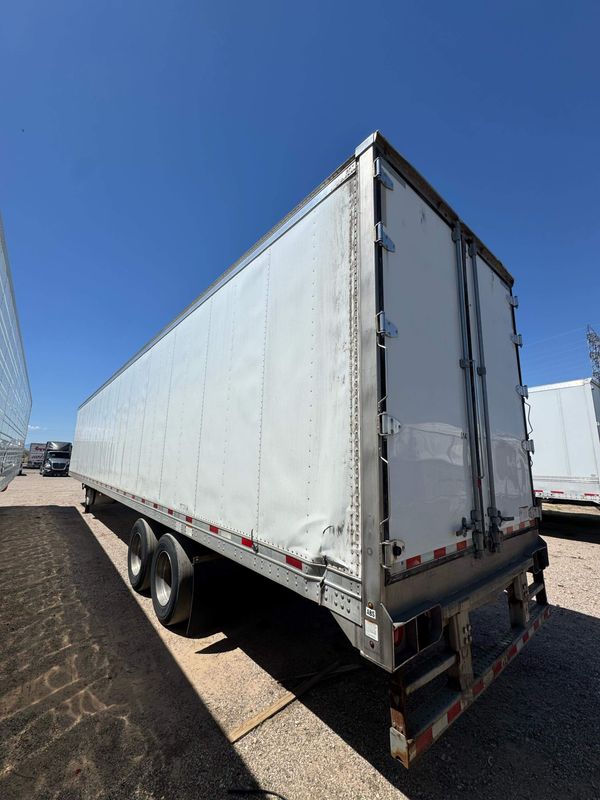 2017 Great Dane ETL1114 53’ Reefer Trailer – Thermo King C-600