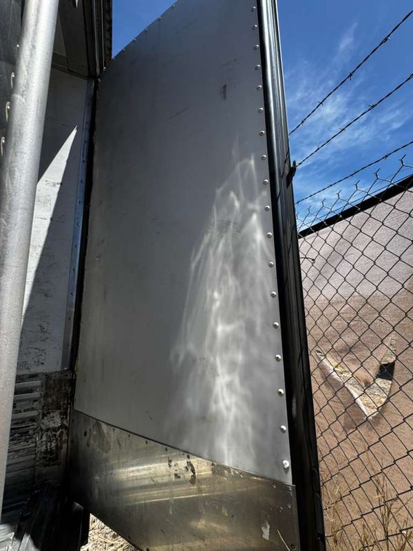 2016 Utility 3000R Multi-Temp Reefer Trailer – Thermo King Precedent S-610