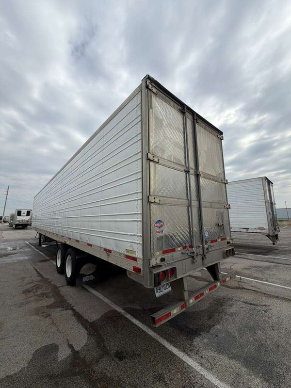 2016 Utility 3000R Reefer Trailer – Thermo King Precedent S-600