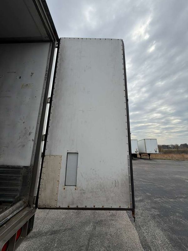 2016 Utility 3000R Reefer Trailer – Thermo King Precedent S-600