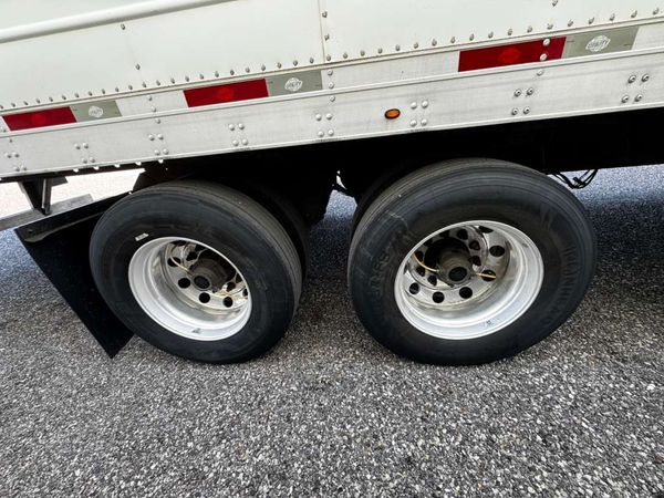 2019 Utility 3000R Reefer Trailer - Thermo King Precedent S-600