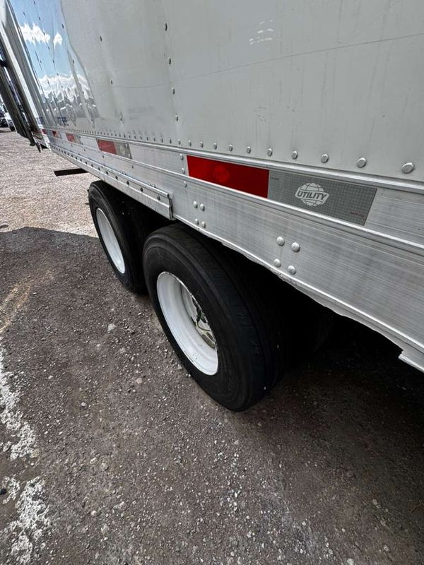 2017 Utility 3000R Reefer Trailer High Cube – Thermo King Precedent S-600