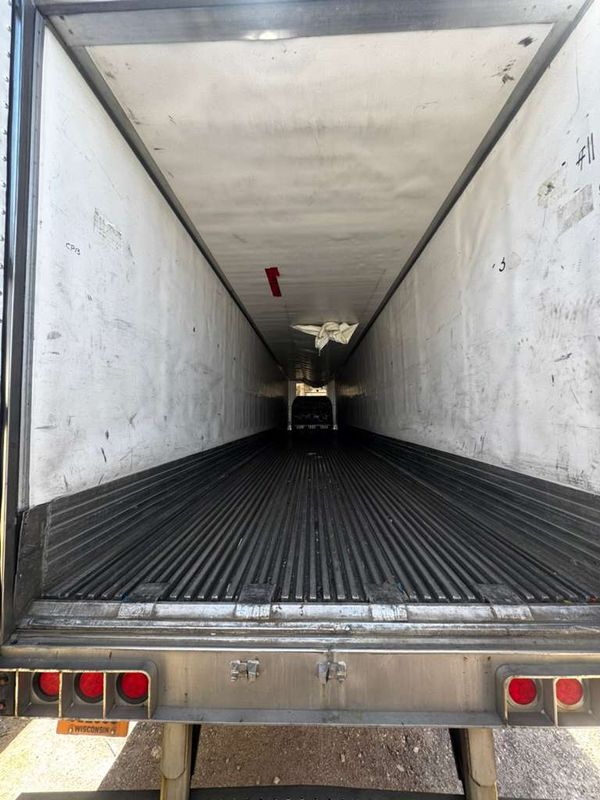 2013 Utility 3000R Reefer Trailer - Thermo King SB-230