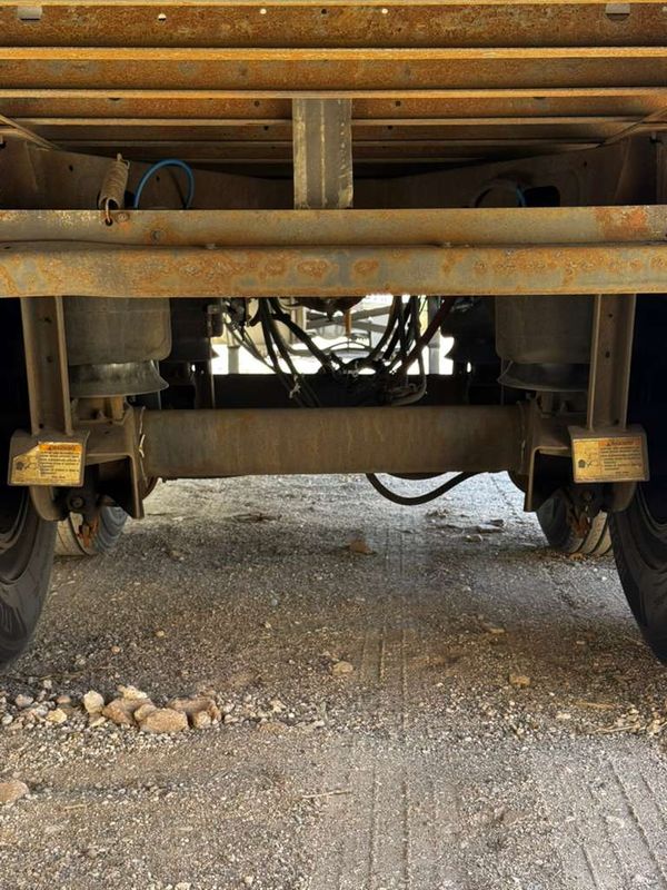 2013 Utility 3000R Reefer Trailer - Thermo King SB-230