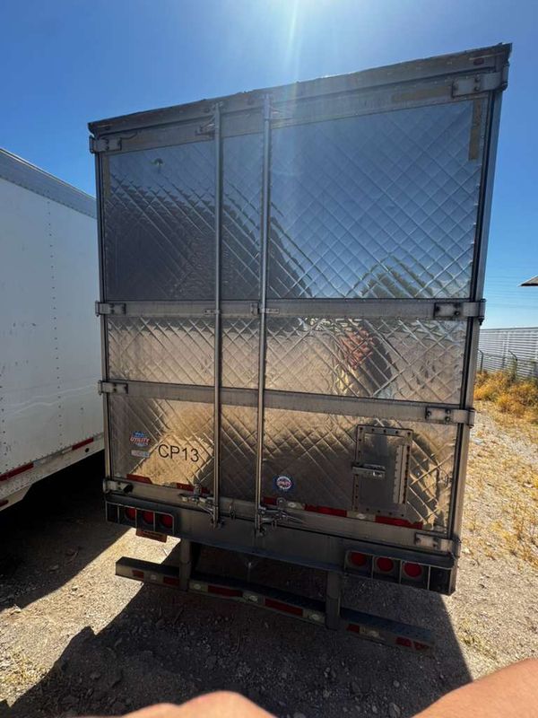 2013 Utility 3000R Reefer Trailer - Thermo King SB-230