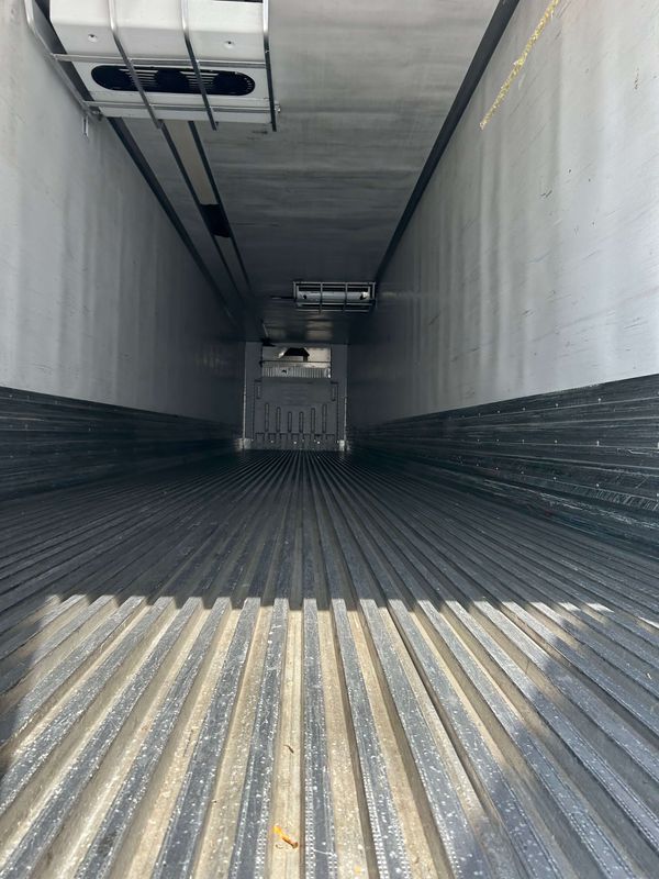 2017 Utility 3000R Multi Temp Reefer Trailer – Thermo King Precedent S-600