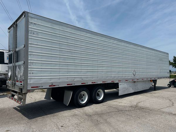 2017 Utility 3000R Multi Temp Reefer Trailer – Thermo King Precedent S-600