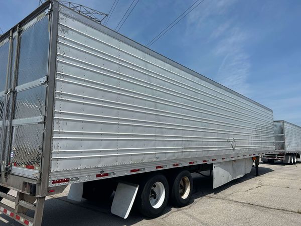 2017 Utility 3000R Multi Temp Reefer Trailer – Thermo King Precedent S-600 