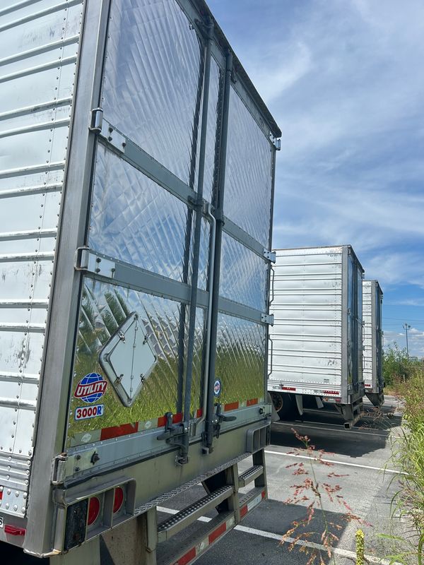 2017 Utility 3000R Multi Temp Reefer Trailer – Thermo King Precedent S-600