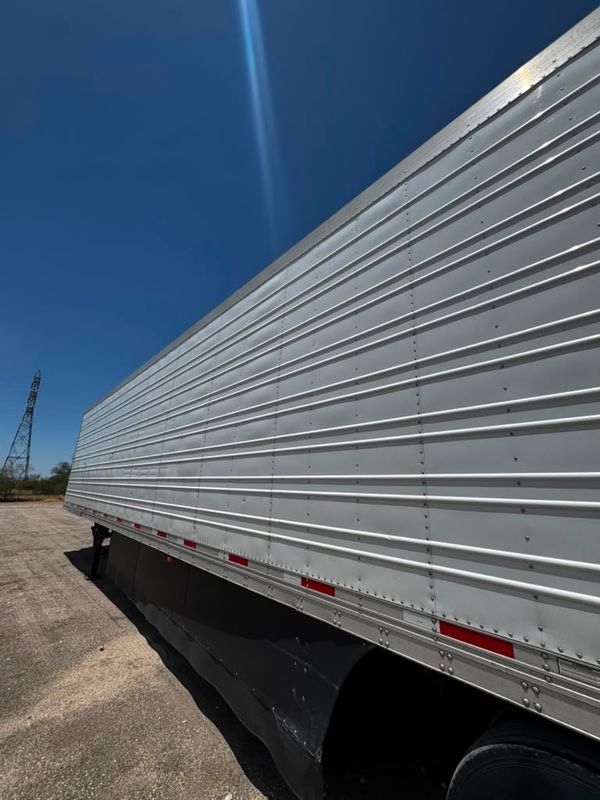 2017 Utility 3000R Reefer Trailer – Thermo King Precedent S-600