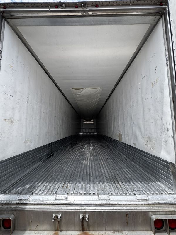 2016 Utility 3000R Reefer Trailer – Thermo King Precedent S-600