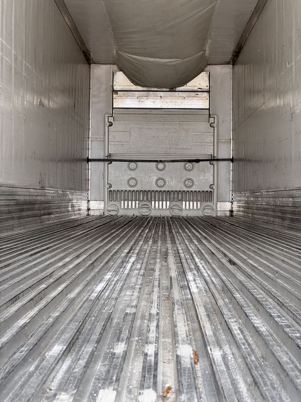 2016 Utility 3000R Reefer Trailer – Thermo King Precedent S-600