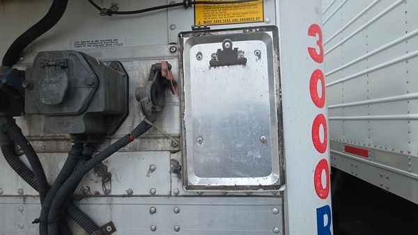 2016 Utility 3000R Reefer Trailer – Thermo King Precedent S-600