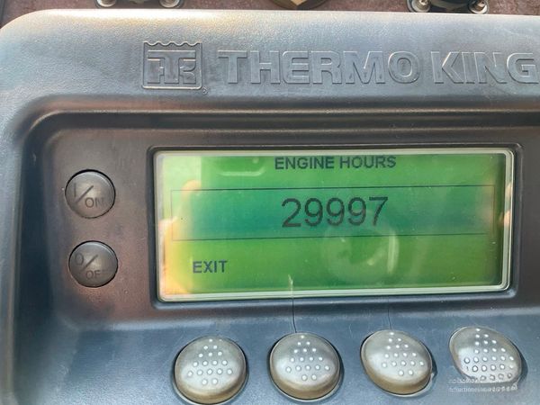 2012 Utility 3000R Reefer Trailer- Thermo King SB-330