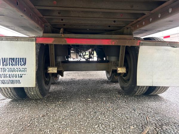 2011 Utility 3000R Reefer Trailer- Thermo King SB-210