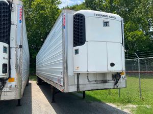 2011 Utility 3000R Reefer Trailer- Thermo King SB-210 - Image 1